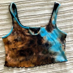 Size S tie-dye crop top